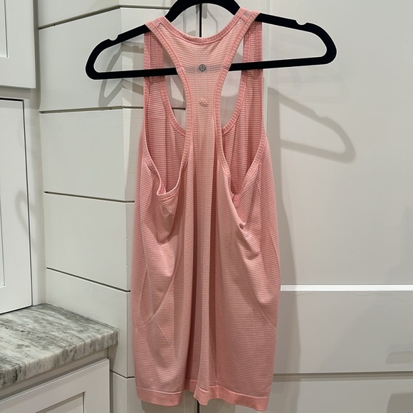 (6096)  🍋 LULULEMON RUN: Swiftly Tech Racerback Sz 10 ** LOVED - Picture 7 of 8
